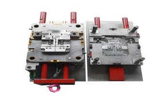 車燈雙色模具怎么進膠？