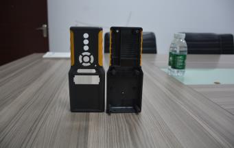 薄壁注塑加工的精度如何提高？